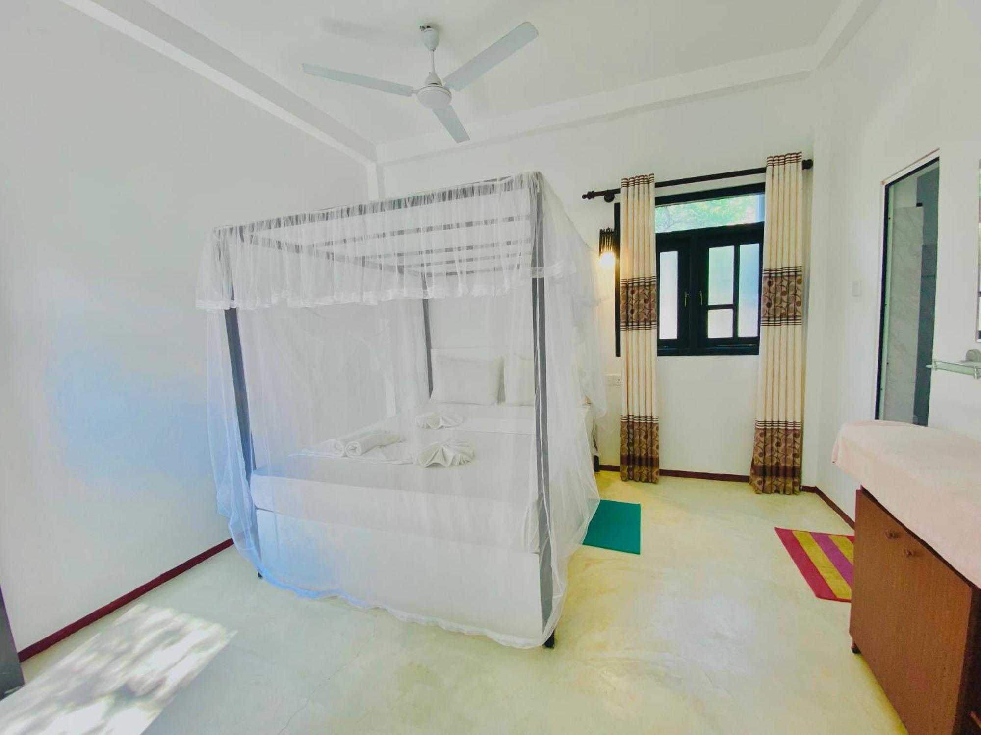 Rekawa Turtle Gate Hotel Тангалла Номер фото