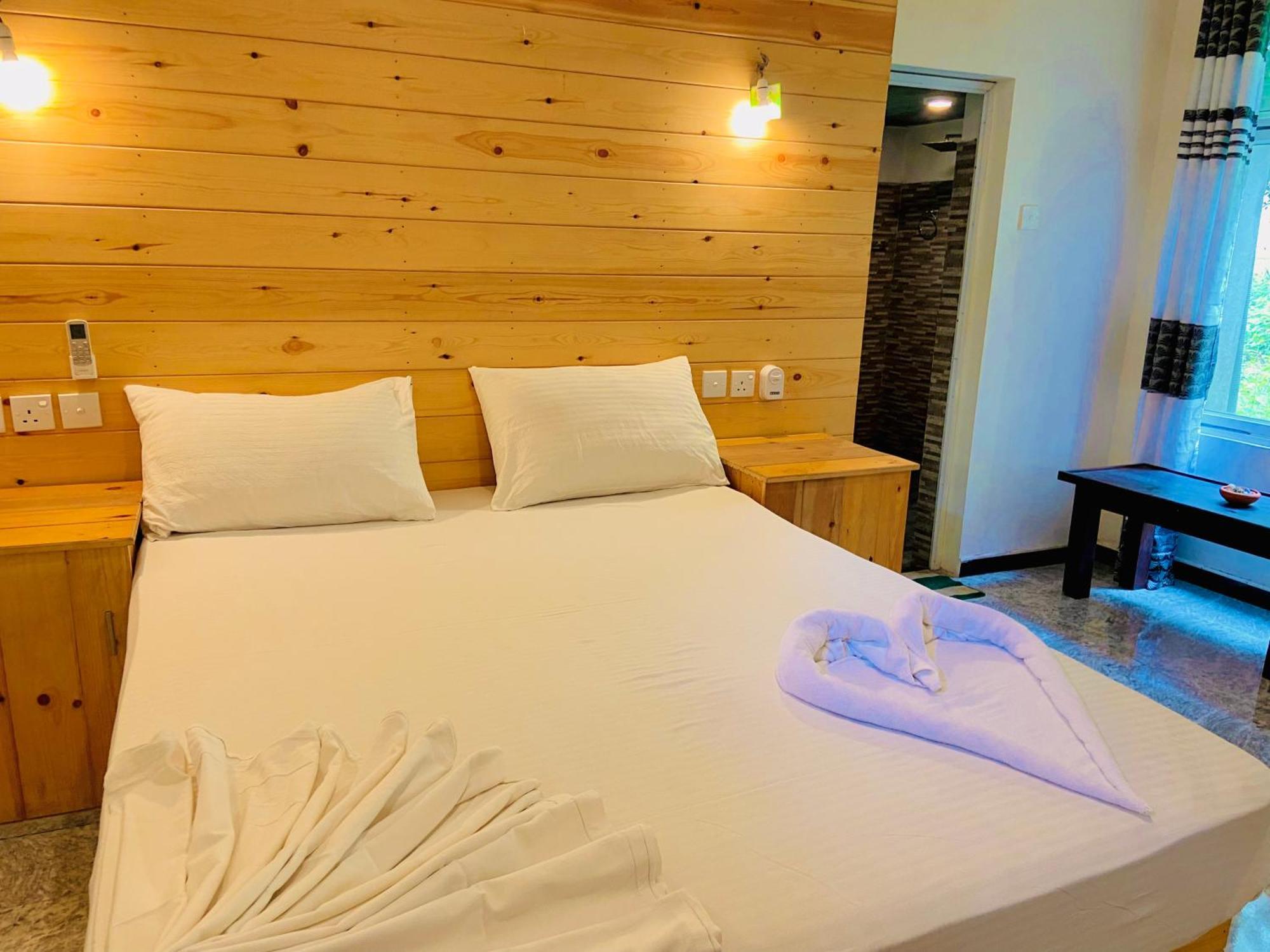 Rekawa Turtle Gate Hotel Тангалла Экстерьер фото