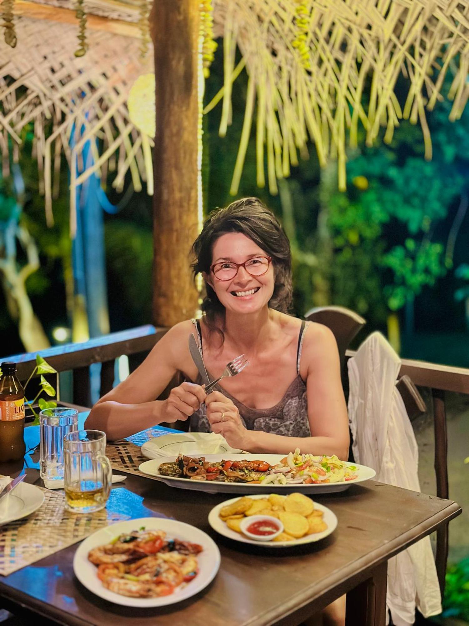 Rekawa Turtle Gate Hotel Тангалла Экстерьер фото